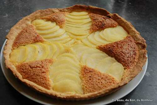 Tarte aux poires et crème d'amandes