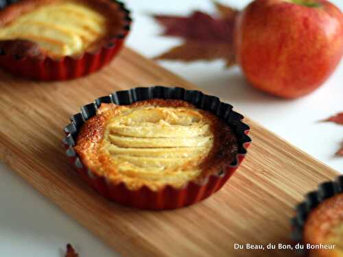 Tartelettes aux pommes et coulis de caramel au beurre salé - Du Beau, du Bon, du Bonheur...