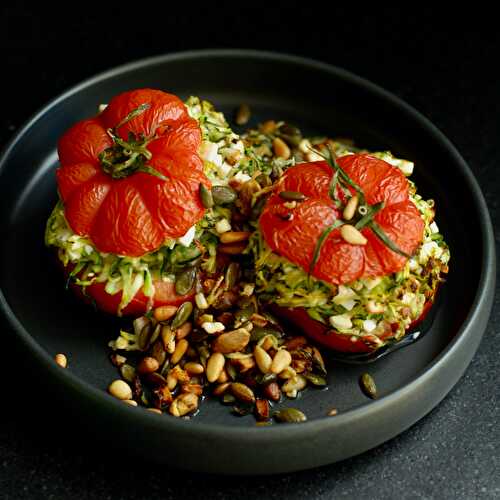 Tomates coeur-de-boeuf farcies à la courgette et à la feta