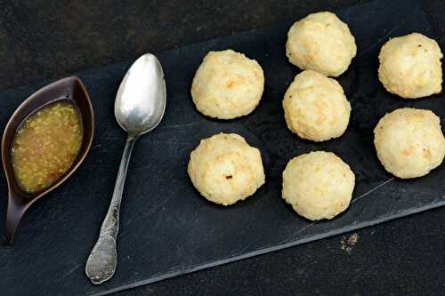 Croquettes de chou-fleur au parmesan, vinaigrette sucrée salée