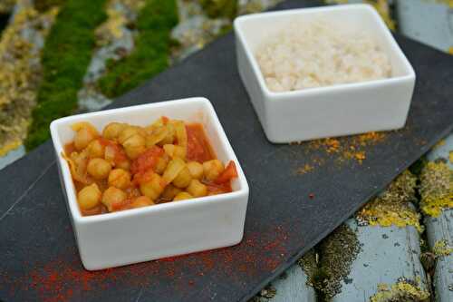 Curry de pois chiches aux tomates