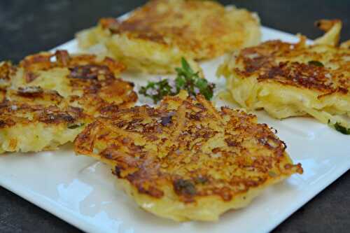 Galettes de pommes de terre au fromage de chèvre frais et à l’origan