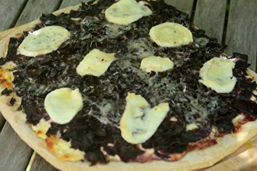 Pizza au chou rouge