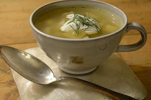 Soupe à la betterave et au panais (borchtch)