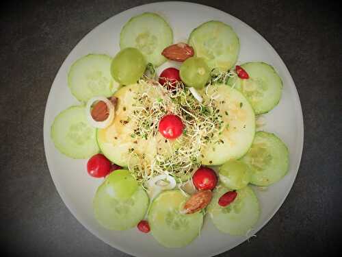 Salade de concombre et de pomme granny