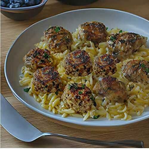 Boulettes Grecques, Orzo Citronné avec Crème de Feta