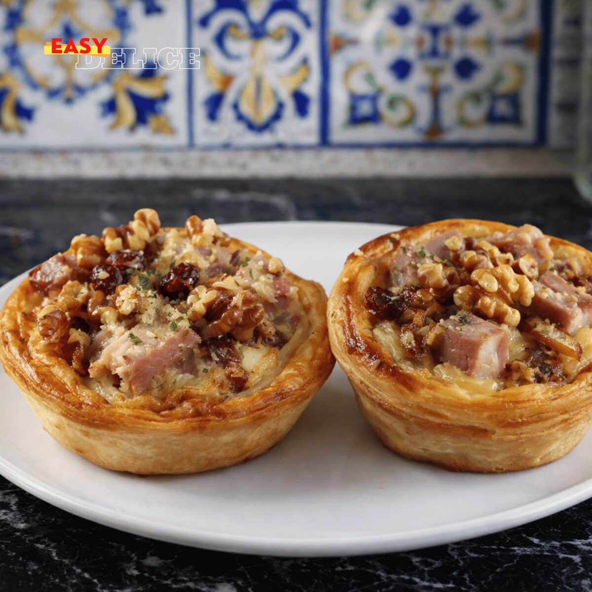 Mini Tartelettes au Magret de Canard Fumé et Noix