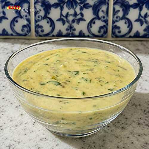 Sauce Légère pour Salade — Crémeuse, Fraîche & Facile en 5 Minutes !