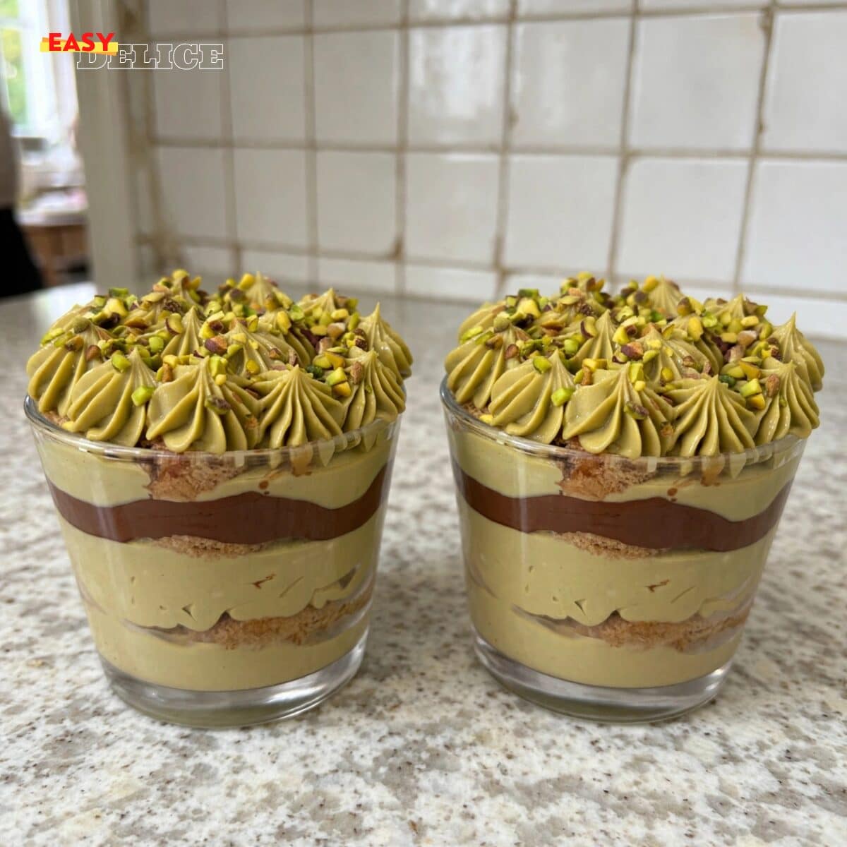 Tiramisu à la Pistache — Ultra Crémeux, Élégant et Façon Pâtisserie !