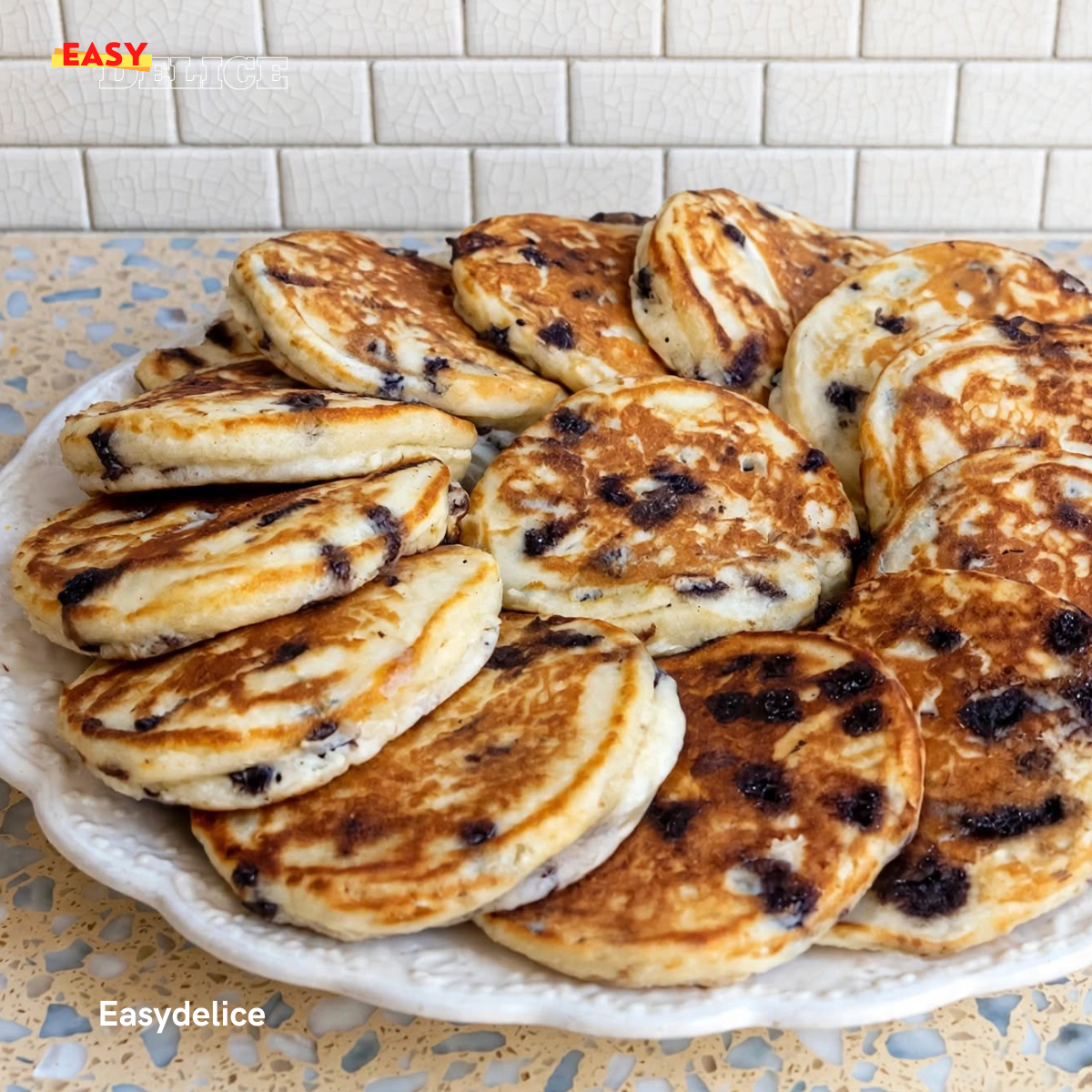 Pancakes Moelleux aux Pépites de Chocolat — Épais, Dorés & Ultra Gourmands