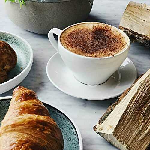 Petit-Déjeuner Équilibré et Sain - Démarrer la Journée en Beauté