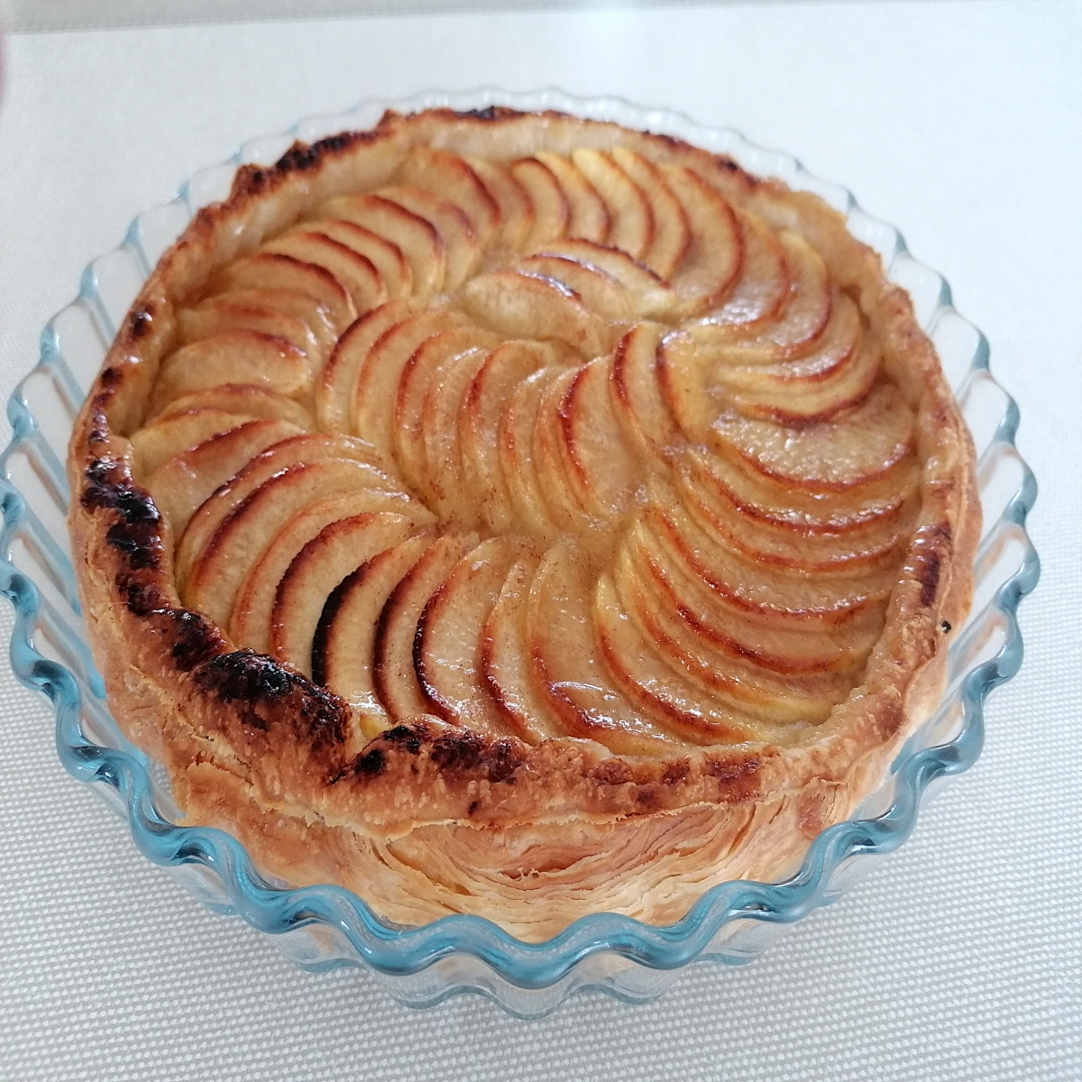 Tarte aux pommes pâte feuilletée facile à réaliser!