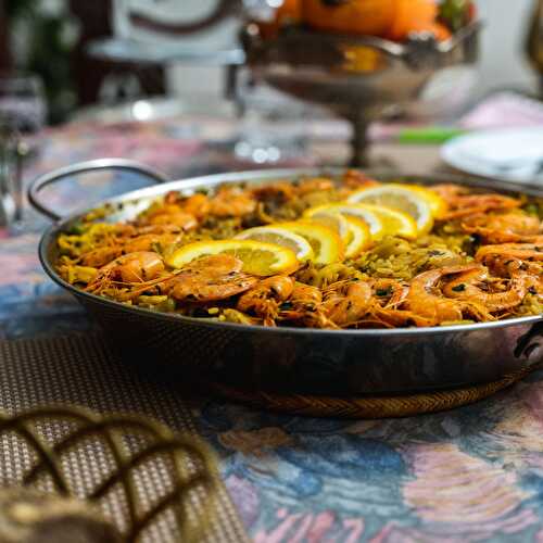 Paella facile au poulet et aux fruits de mer