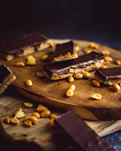 Snickers maison healthy - Barre chocolatée aux cacahuètes sans gluten - Eldorami