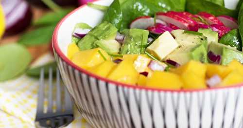Salade de mangue et épinard