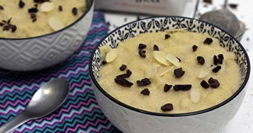 Semoule au lait d'amande et thé au chocolat