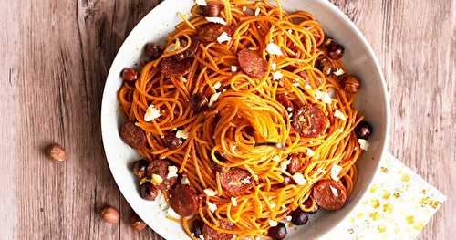 Spaghettis de quinoa aux noisettes et chorizo