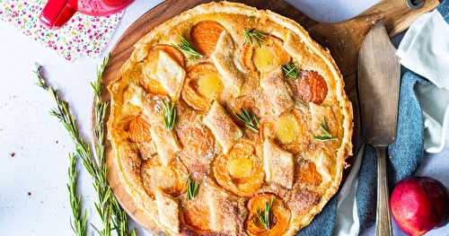 Tarte abricots miel romarin