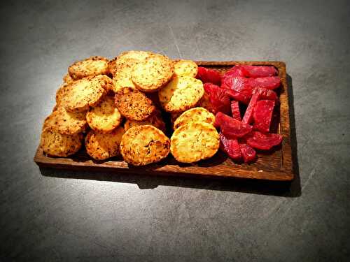 Biscuits apéritif à la crème d'oignons