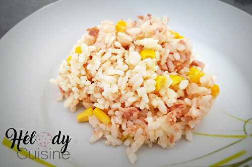 Salade de riz, thon et maïs