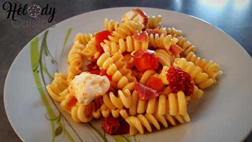 Salade de pâtes estivale  au jambon cru, tomates et mozzarella - Elodie cuisine pour vous partager sa passion...