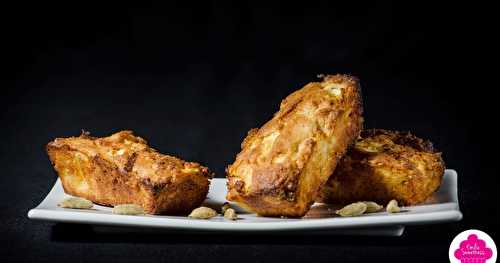 Gateau suédois aux pommes, amandes et cardamome - Kardemummakaka