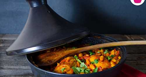 Tajine de poulet aux haricots lingots, à la tomate et à la coriandre