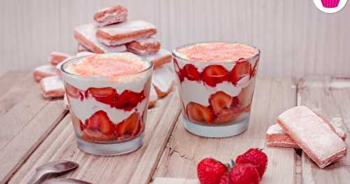 Tiramisu aux fraises et biscuits roses de Reims - version en verre
