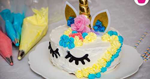Gâteau d'anniversaire Licorne - Gâteau génoise avec des framboises et chantilly mascarpone