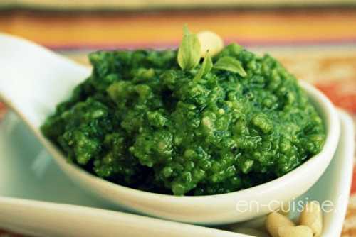 Pesto au basilic (pesto alla genovese)