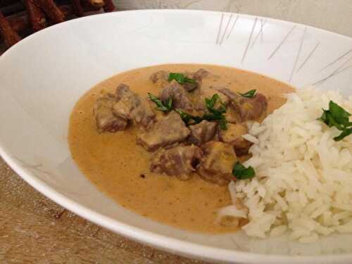 Curry rouge de boeuf sauce cacahuète