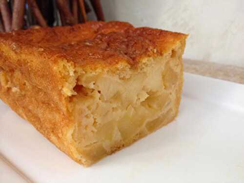 Gâteau (extra fondant) aux pommes caramélisées et sirop d'érable