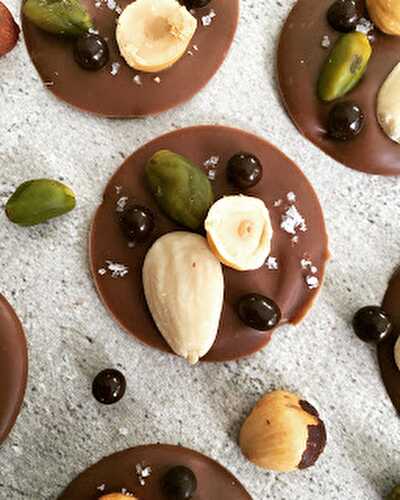 Mendiants chocolat  au lait et fleur de sel