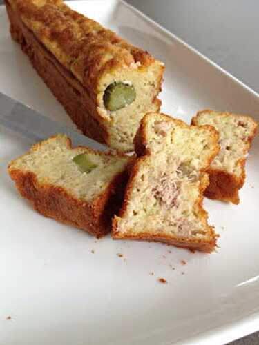 Pain de thon et cornichon