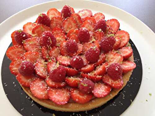 Tarte aux fraises et à la mousse de fraises