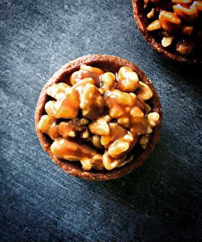 Tartelettes aux noix, caramel beurre salé