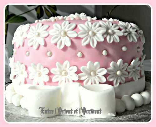 Gâteau fleuri pour la fête des Mamans