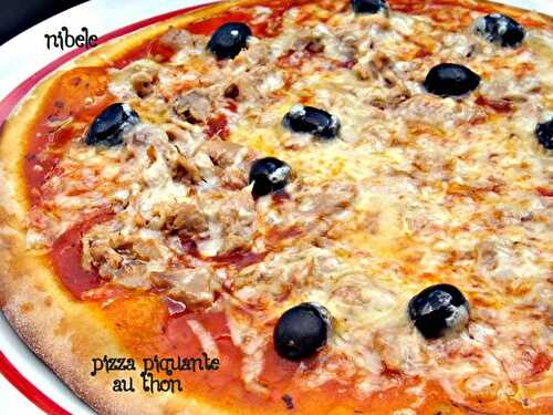 Pizza piquante à la Harissa et au thon pour Culino Versions
