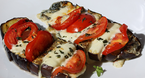 Antipasti: Aubergine gratinée à la mozarella