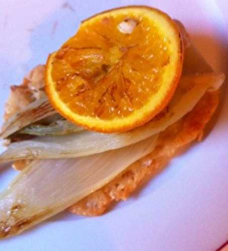 Antipasti de fenouil à l’orange sur tuile de parmesan
