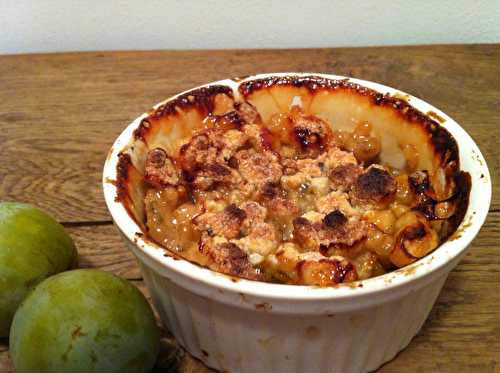 Crumble, sans beurre, aux prunes