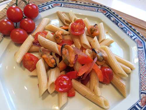 Pennes aux moules et tomates cerises