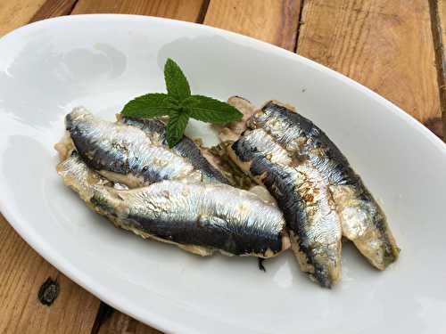 Sardines à la menthe, ail et citron