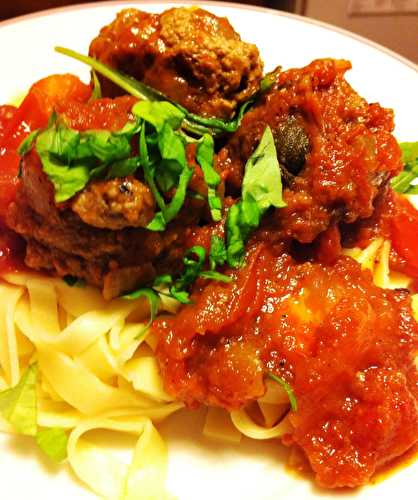 Tagliatelles aux boulettes de viande