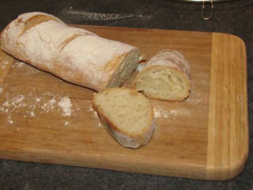 Baguettes de pain dorées (au KitchenAid)