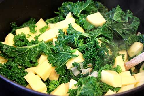 Chou Kehl lorrain (pas du “kale américain”) aux pommes de terre et palette fumée