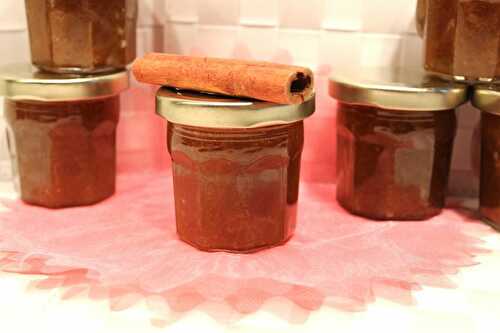 Confiture rhubarbe-cannelle