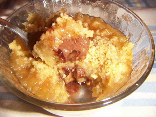 Crumble à la banane et coeur de nutella