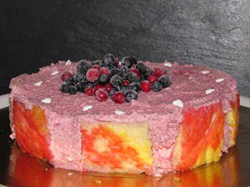 Entremets aux fruits rouges