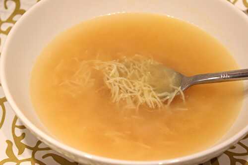 Nüdel supp (soupe de nouilles à l’alsacienne)